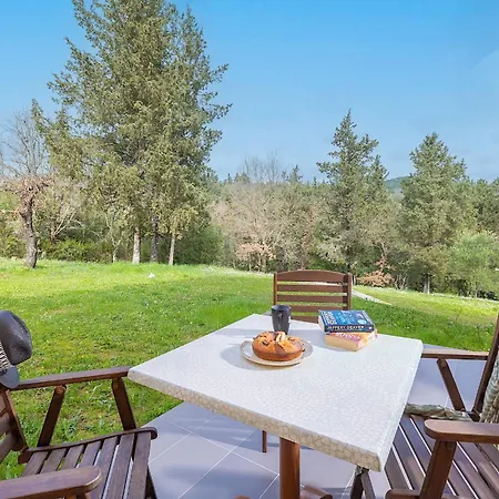 Spiros Country Apartment