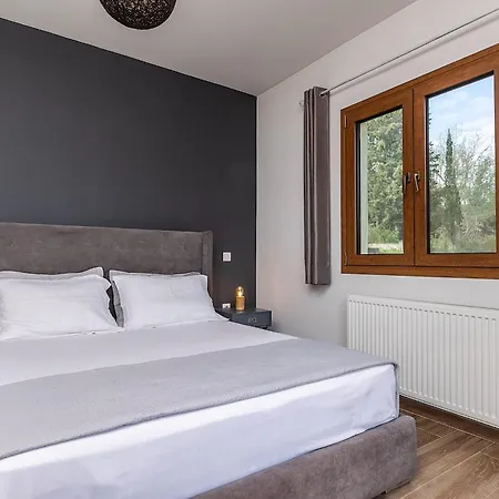 Spiros Country Apartment *
